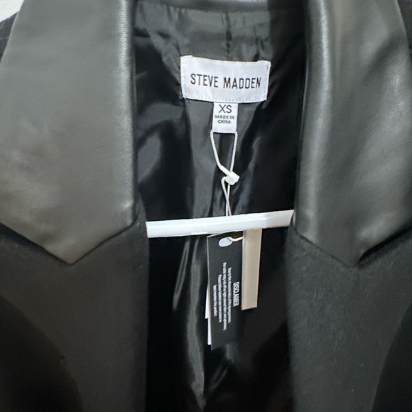 Steve Madden Women's Black Double-Breasted Jacket - Picture 3 of 5